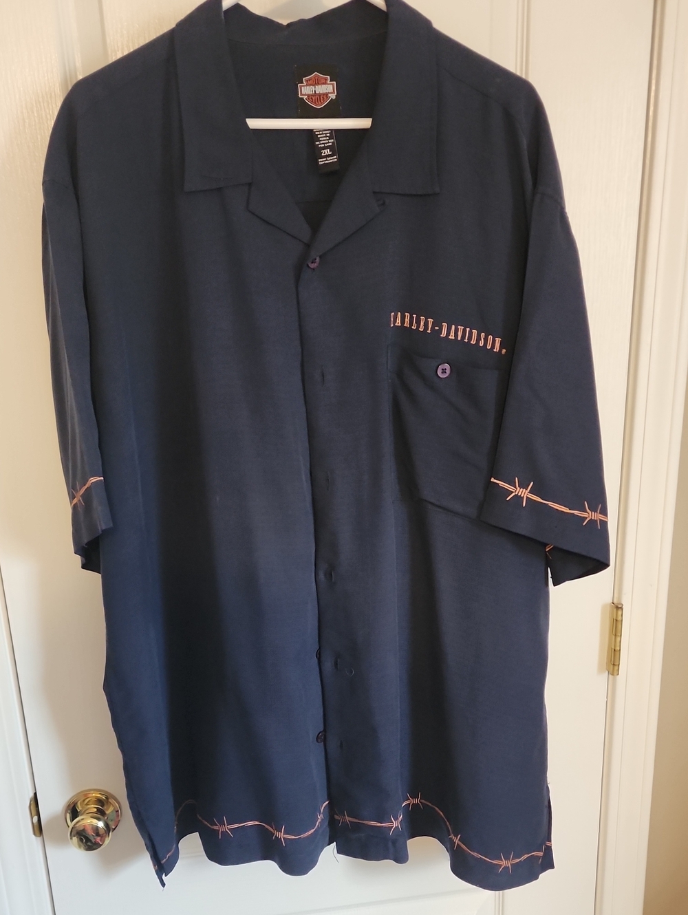 Men's Harley-Davidson Navy Shirt with Tan Barbed Wire Trim Size 2XL